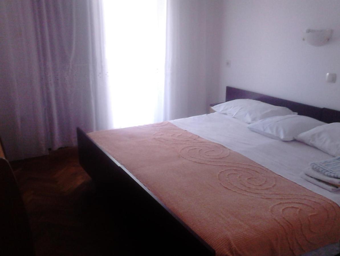 With A Parking Space - Diklo, - 13327